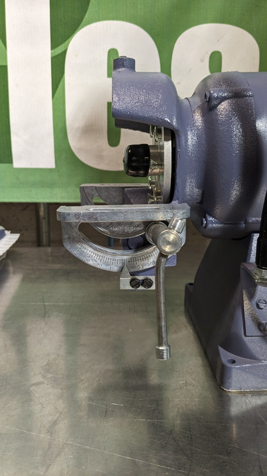 BALDOR RELIANCE Bench Grinder 6" Wheel Dia 1-1/4" Arbor Hole 3600 RPM .5 HP 500