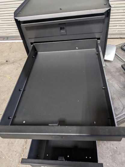 Metal Man Deluxe Welding Cabinet 4 Drawer 150 lb. Capacity DWC1 Scratch N Dent