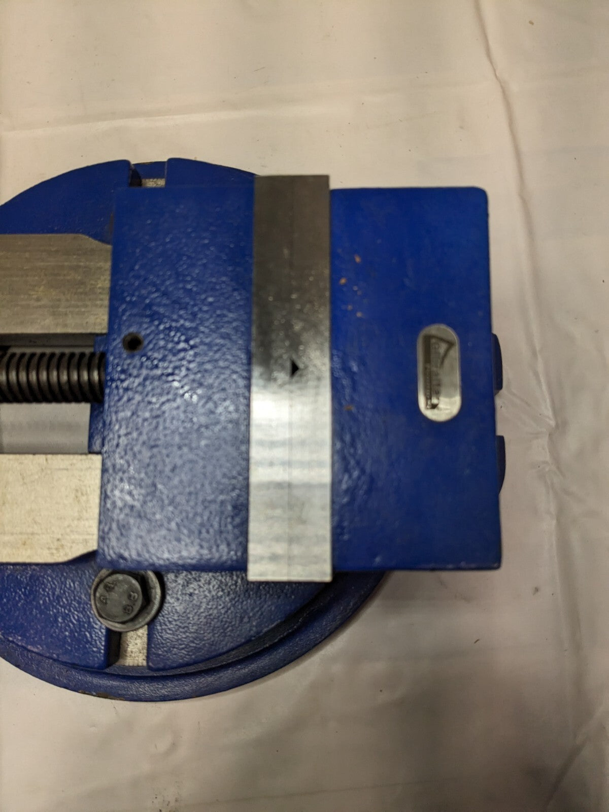 GIBRALTAR Machine Vise: 4 Jaw Opening, Horizontal, Swivel Base 70038237