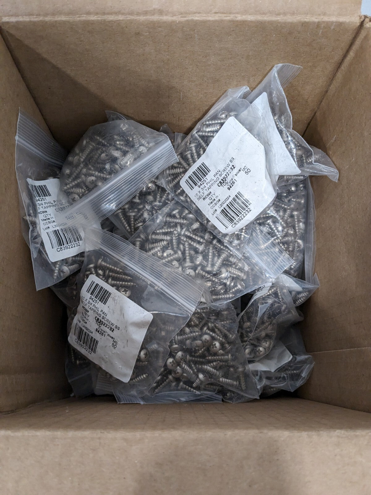 Sheet Metal Screw: #10, Pan Head, Phillips Drive, 3/4" LUH Qty 2000 B839222