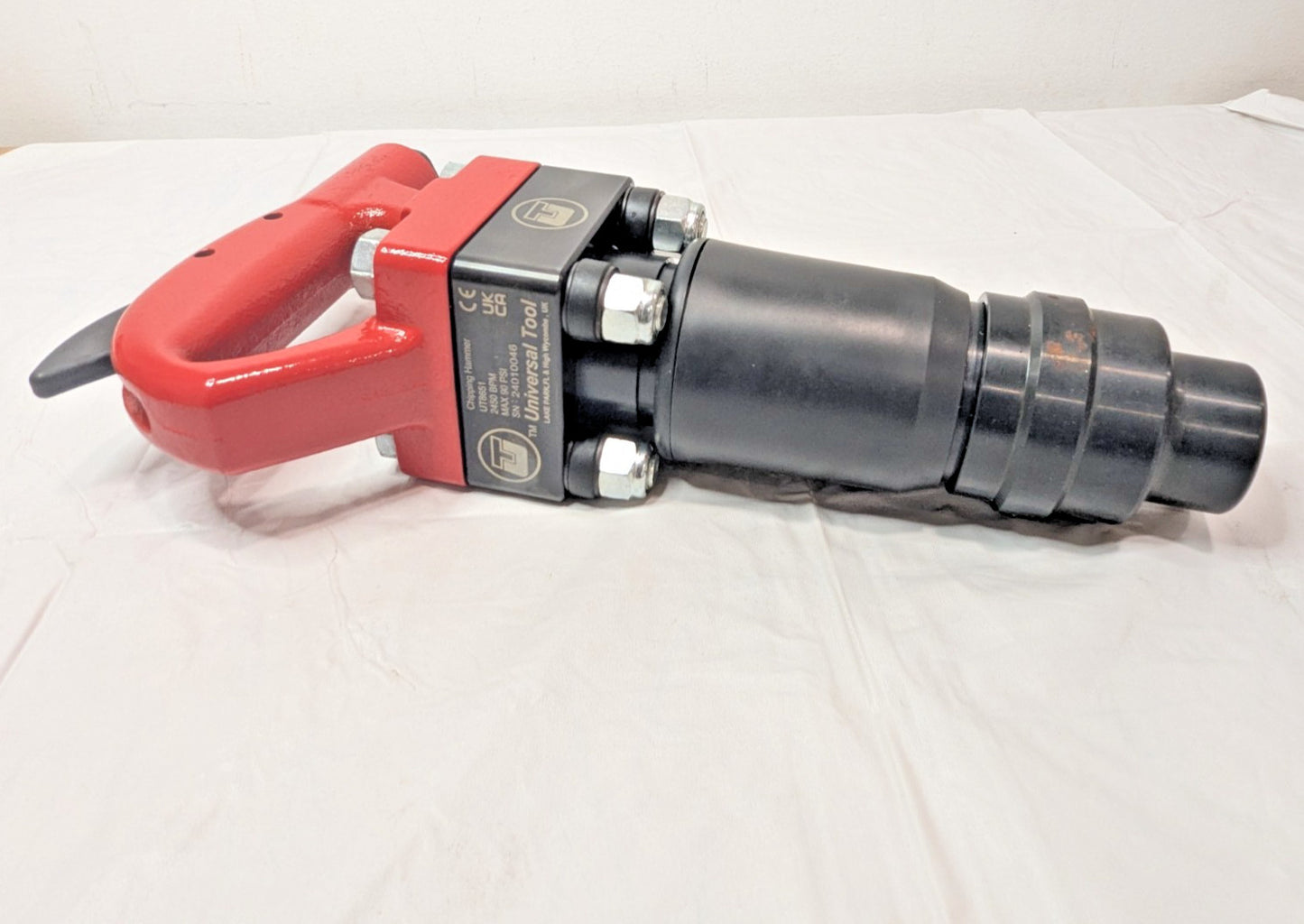 Universal Tool 1" Air Chipping Hammer 2450 BPM 90PSI UT8651R