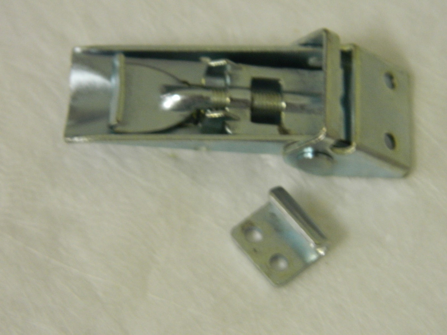Professional 3.04" Long x 0.63" Wide Zinc Coated Steel Latch Qty. 2 #3