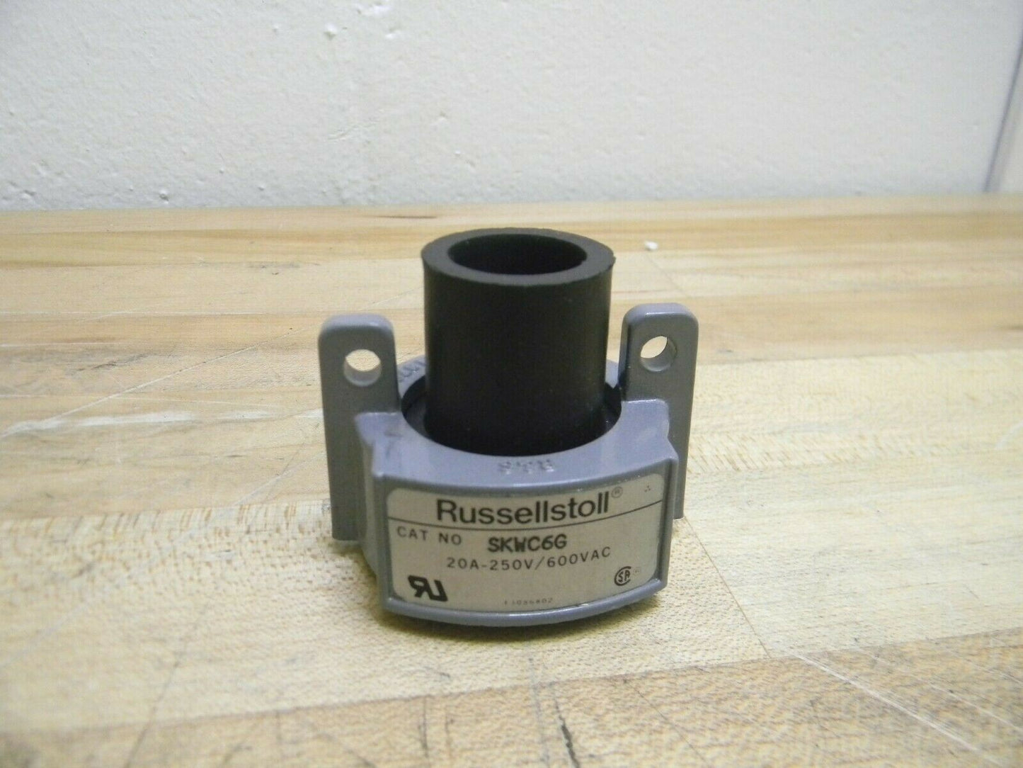 Russell Stoll Control Circuit Female Connector 600VAC 250VDC 5P 6W 20A SKWC6G