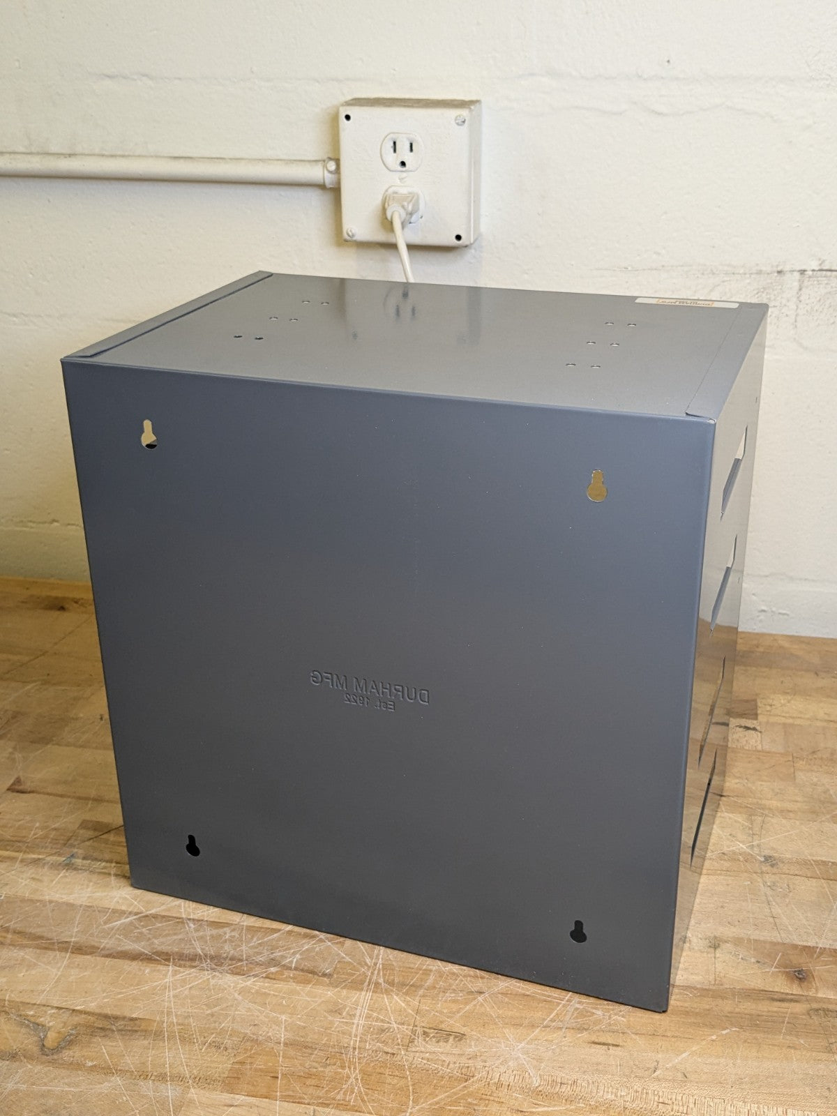Durham Steel Rack w/ Handle for Large Plastic Compartment Boxes 291-95