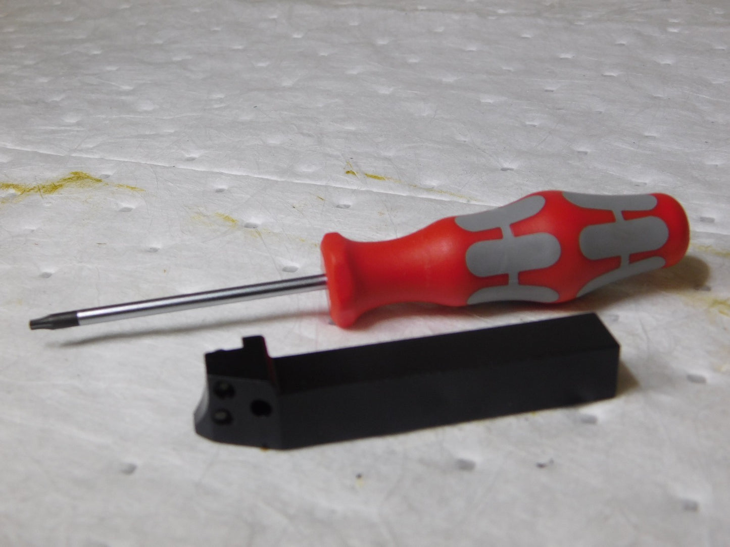 Hertel Indexible Grooving Cutoff Toolholder 12mm Max DOC 1/2 Shk Dia  3000210