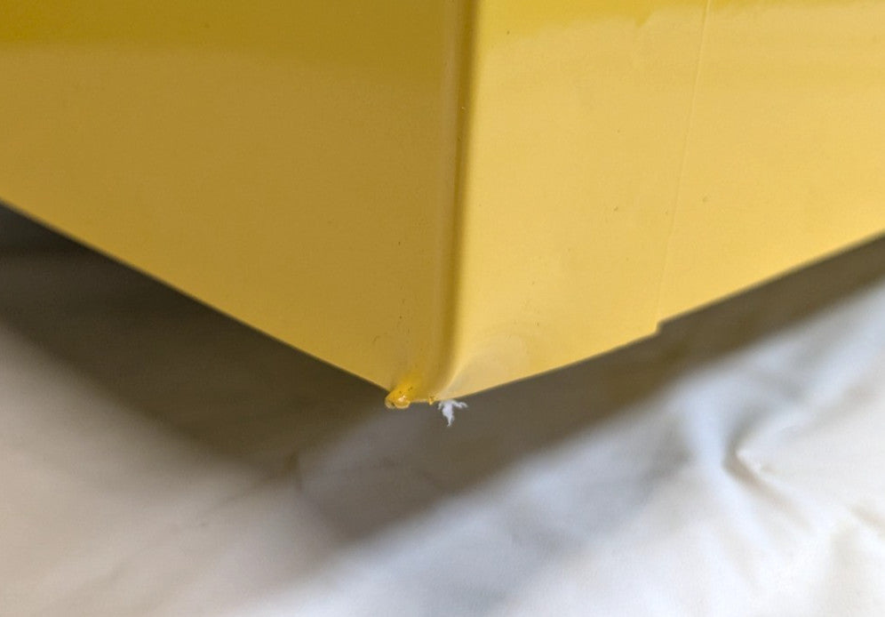 JUSTRITE Bench Top Cabinet 22x17x17 NFPA Code 30 / OSHA  890400 *Scratch &amp; D