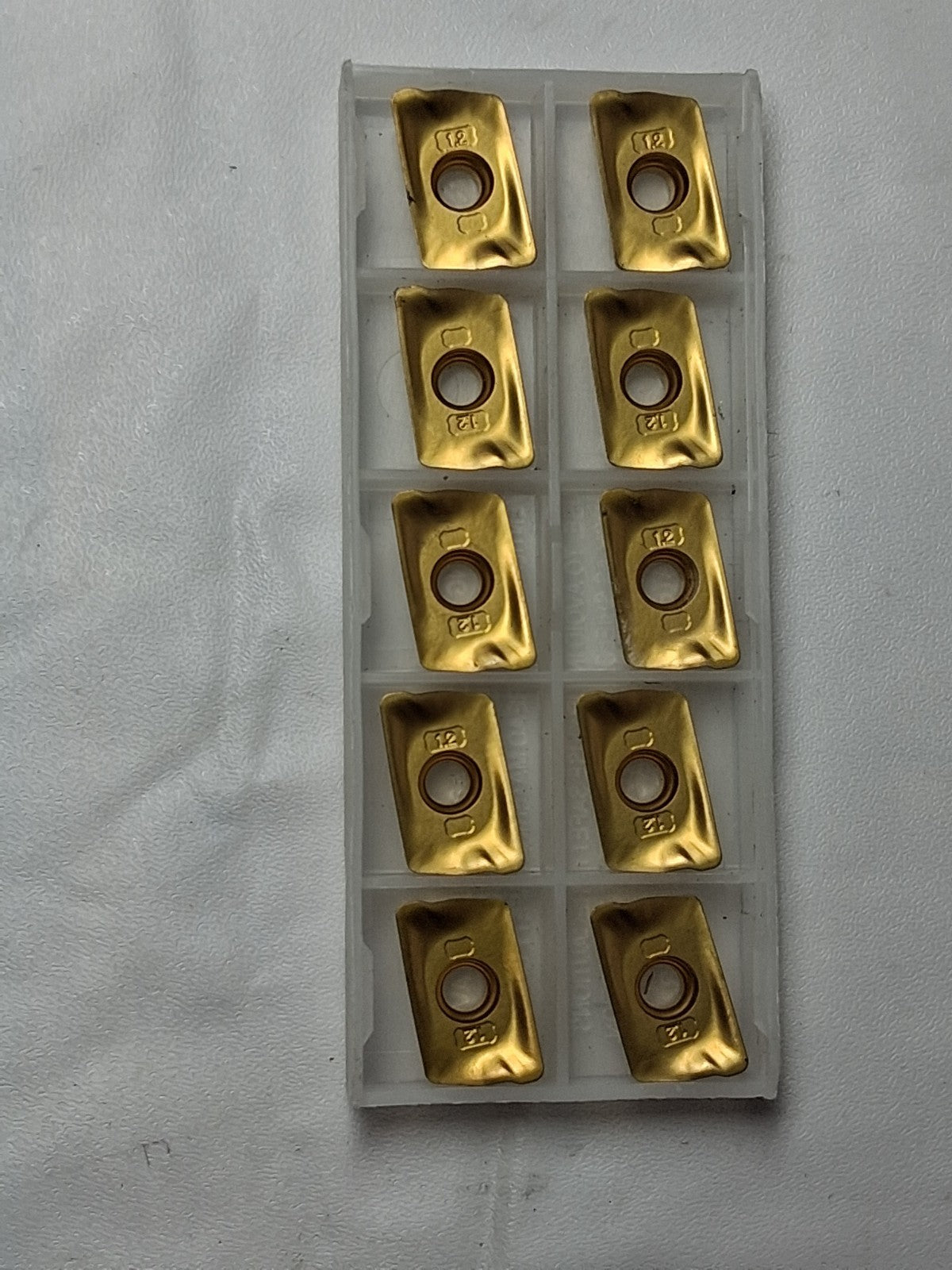 Sandvik Coromant Carbide Milling Inserts R390-18 06 12M-MM 2040 Qty 10 5746052