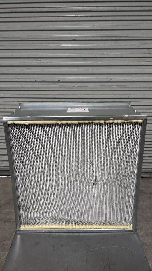 Koch BioMax HEPA Air Filter 23" × 23" × 11" High-Capacity H64A4X1 Damaged
