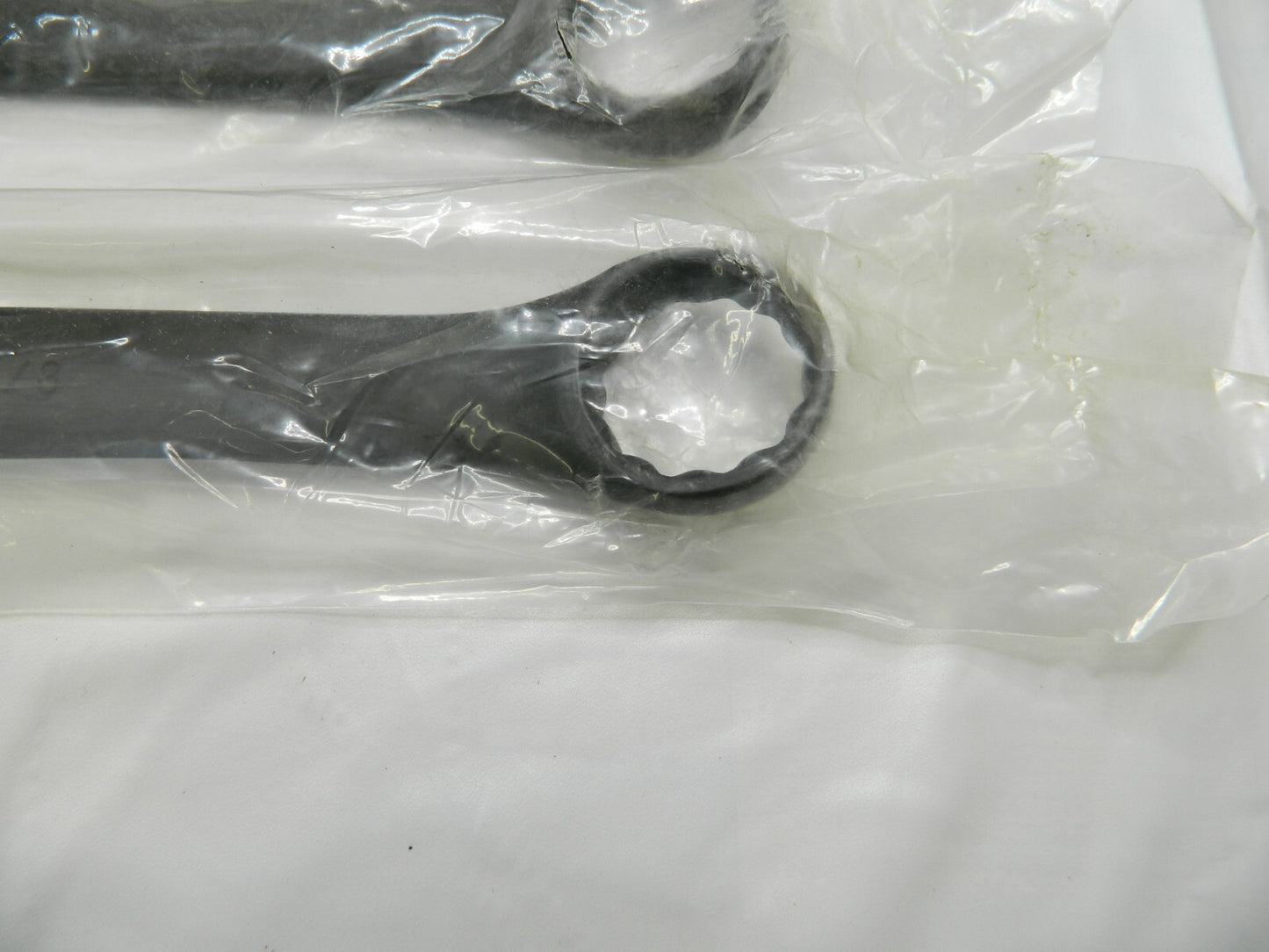 PARAMOUNT 1-1/8" 12 Point Offset Combination Wrench: 15-1/2'' OAL Qty 4 68131648