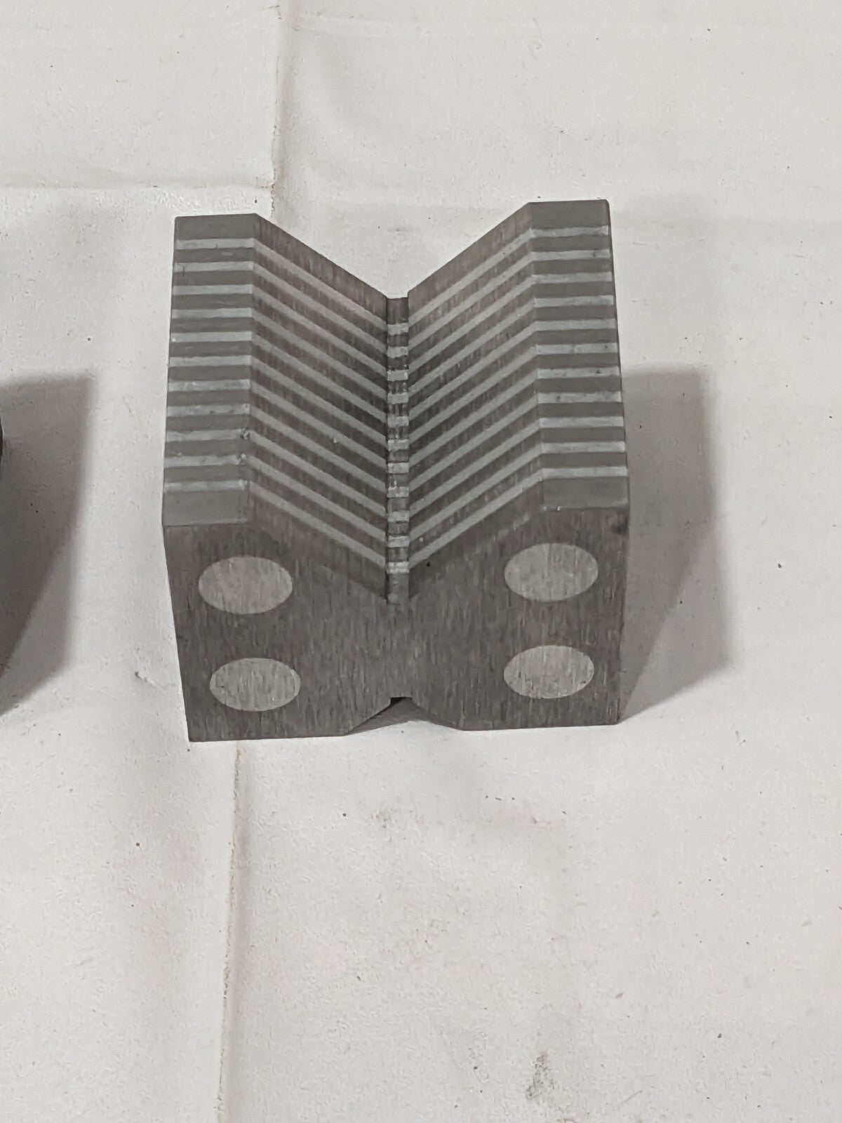 V-Block: 1-5/16" Max Capacity, 90° V Angle 285-2100 PARALLELS NOT INCLUDED