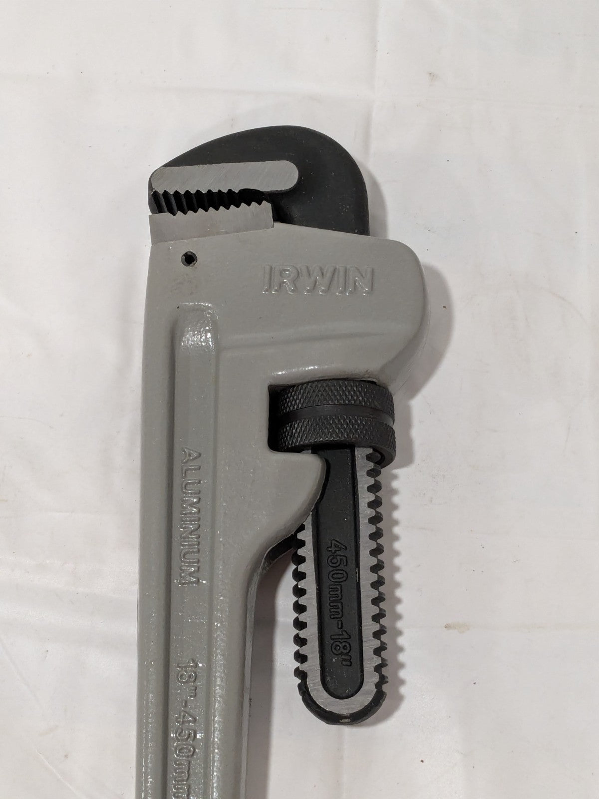 Irwin Straight Pipe Wrench: 2-1/2" Max, 18" OAL, Aluminum 2074118