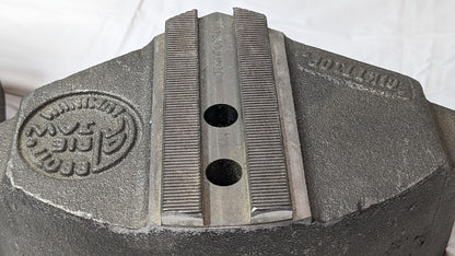Abbott 2 Piece Serrated Pie Jaws 4" OAH X 60 Degree CIKTT10P1 INCOMPLETE