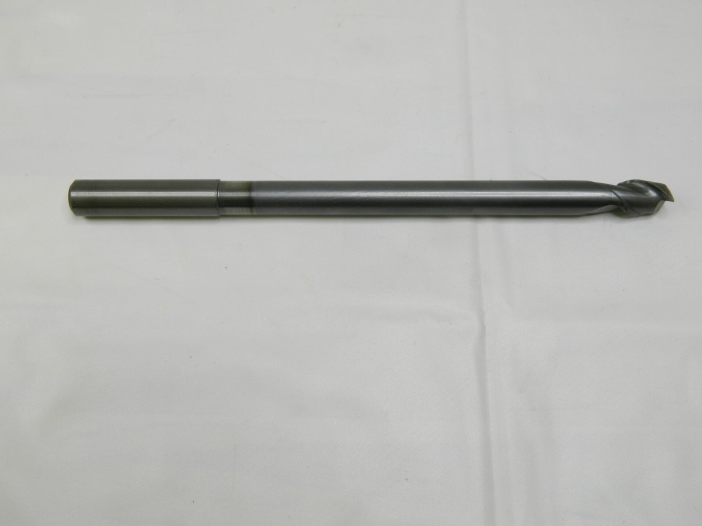 Niagara Cutter Carbide Square Nose End Mill 8" OAL 2 FL 5/8" LOC N5799
