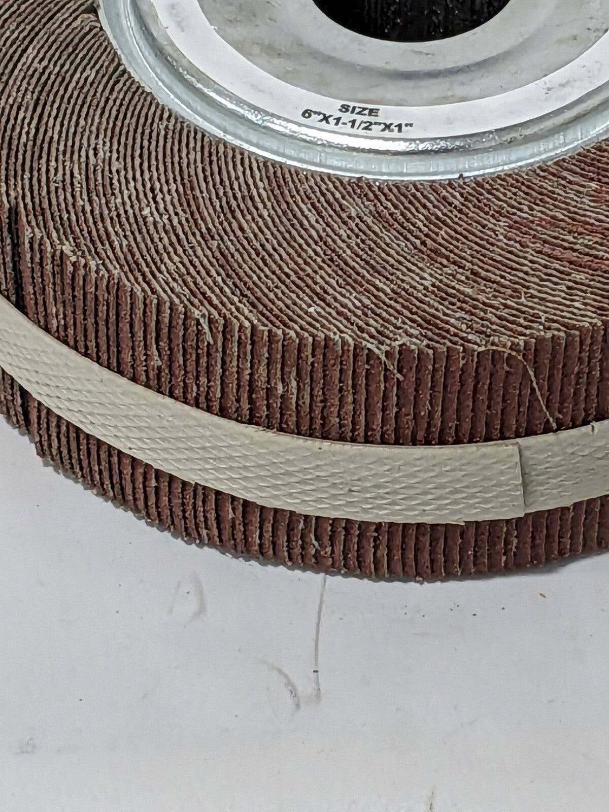 Tru-Maxx Unmounted Flap Wheel 6" x 1-1/2", 60 Grit, AO 87662417