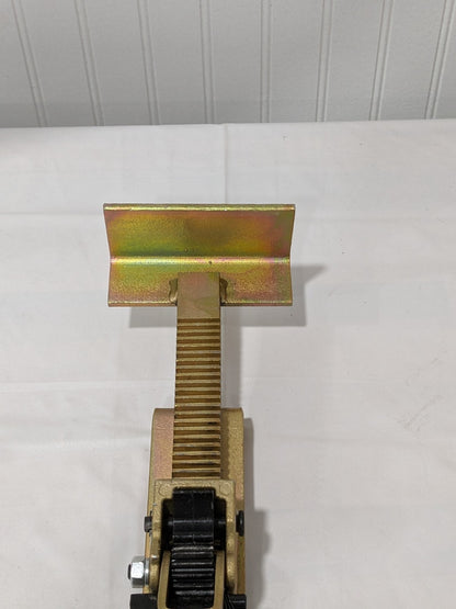 Flooring Jack Professional Hardwood Flooring Jack and Positioning Tool for Wood