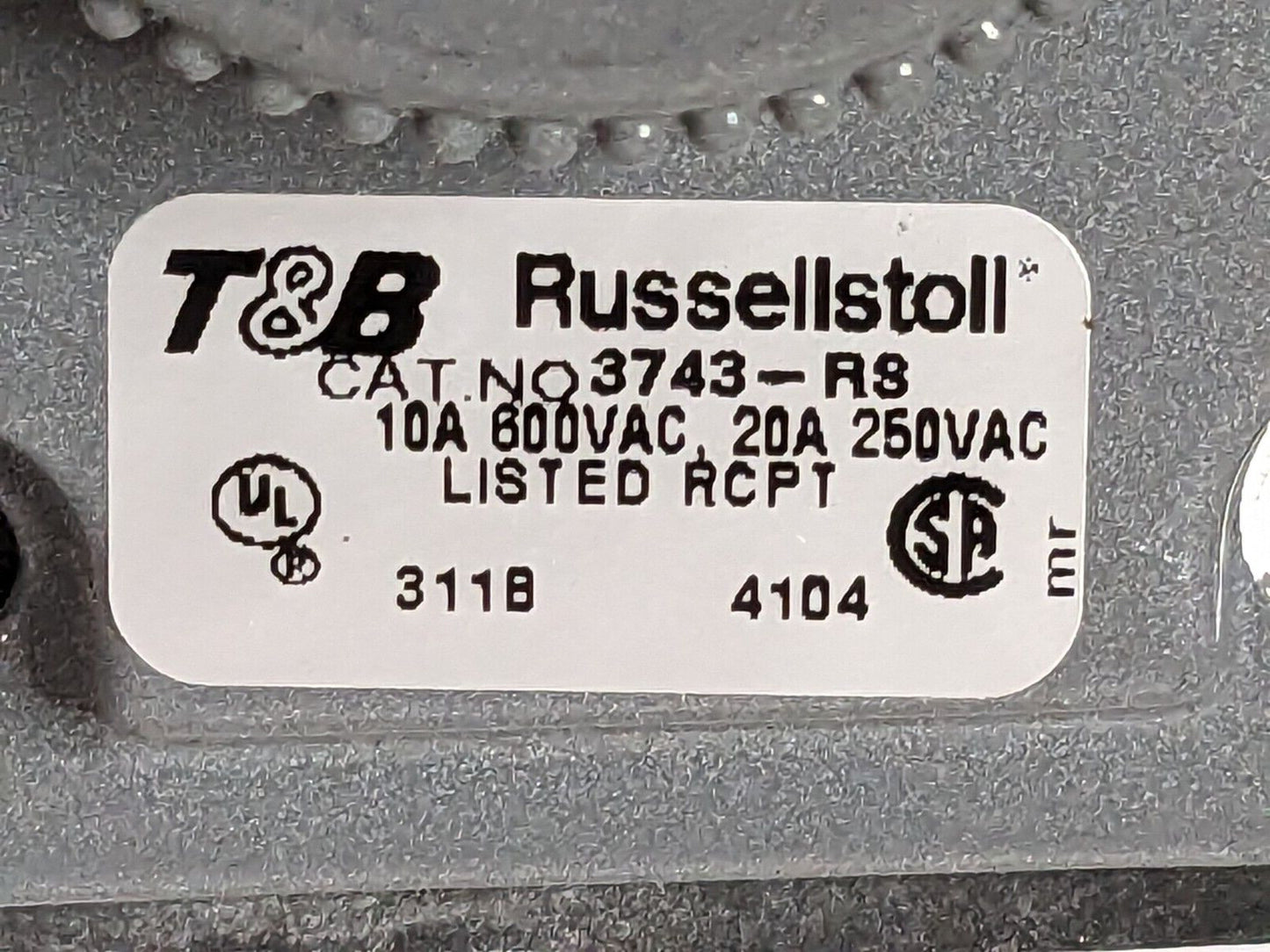 Thomas & Betts Russellstoll Screw Cap Receptacle FS/FD 2P-3W 250V 20A 3743-RS
