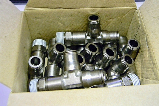 Legris 3/8" x  3/8 NPT Thread Brass Male Swivel Run Tees QTY 10  3203 60 18