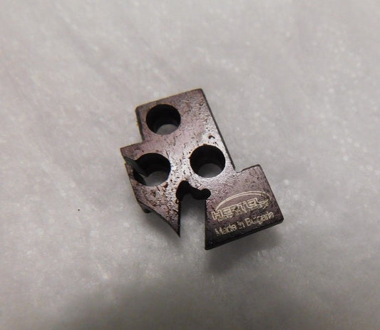 Hertel Cut Off and Grooving Support Blade 4mm Insert Width  QTY 2 2000680