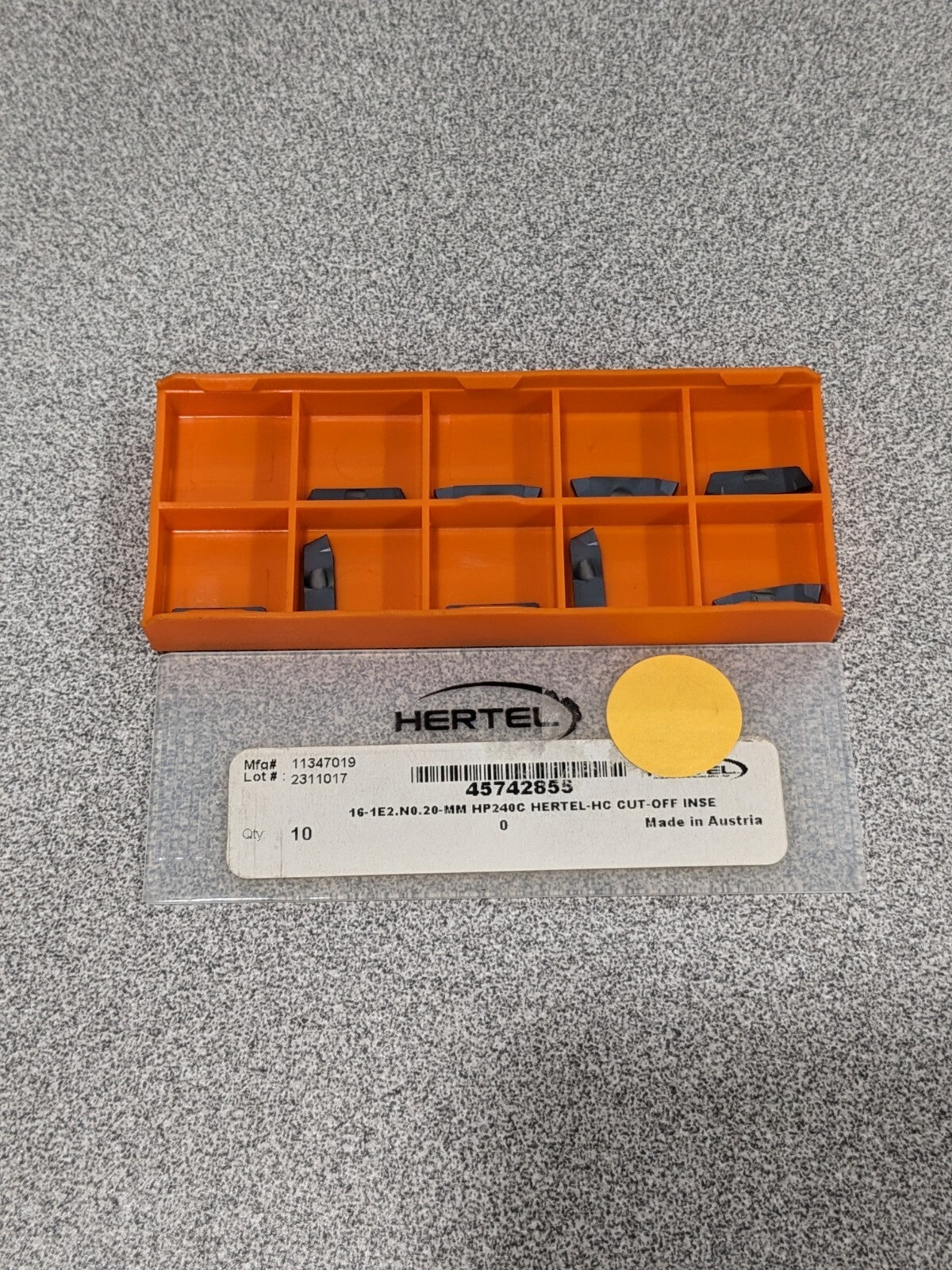 HERTEL 161E2.N0.20MM HP240C Carbide Cutoff Insert Qty 9 45742855