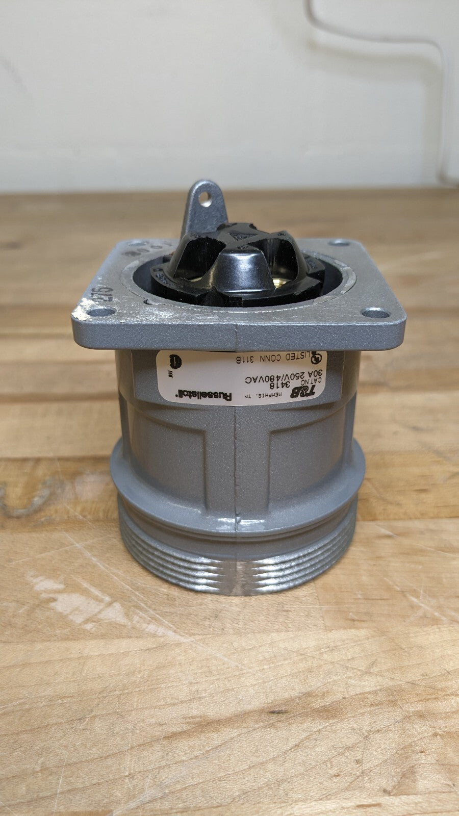 THOMAS &amp; BETTS 3418 CONNECTOR 30A 3P4W 480VAC NEW