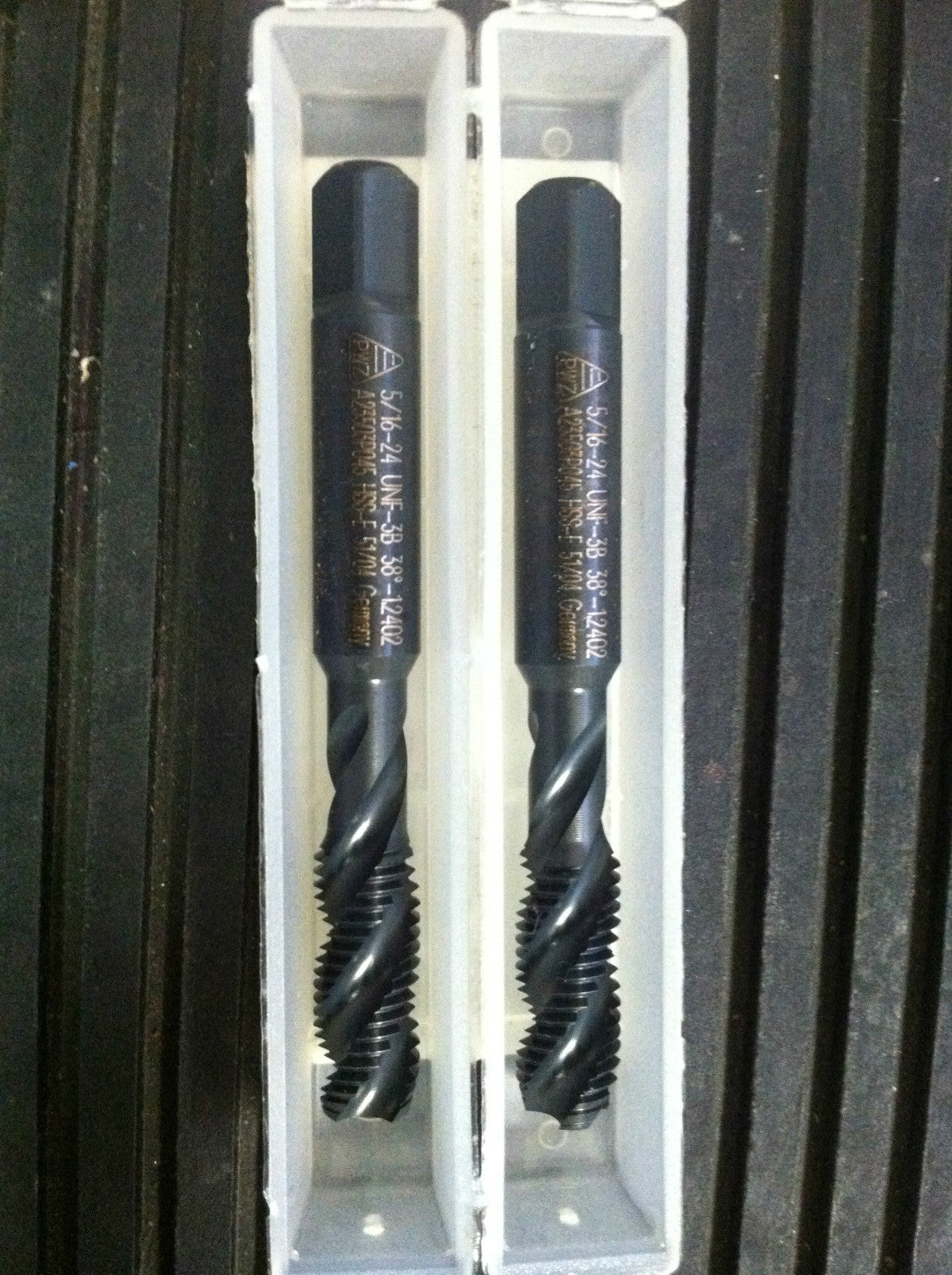 Paradur Inox 23503-UNF5/16 UNF 5/16-24 3B HSSCo Taps  QTY 2