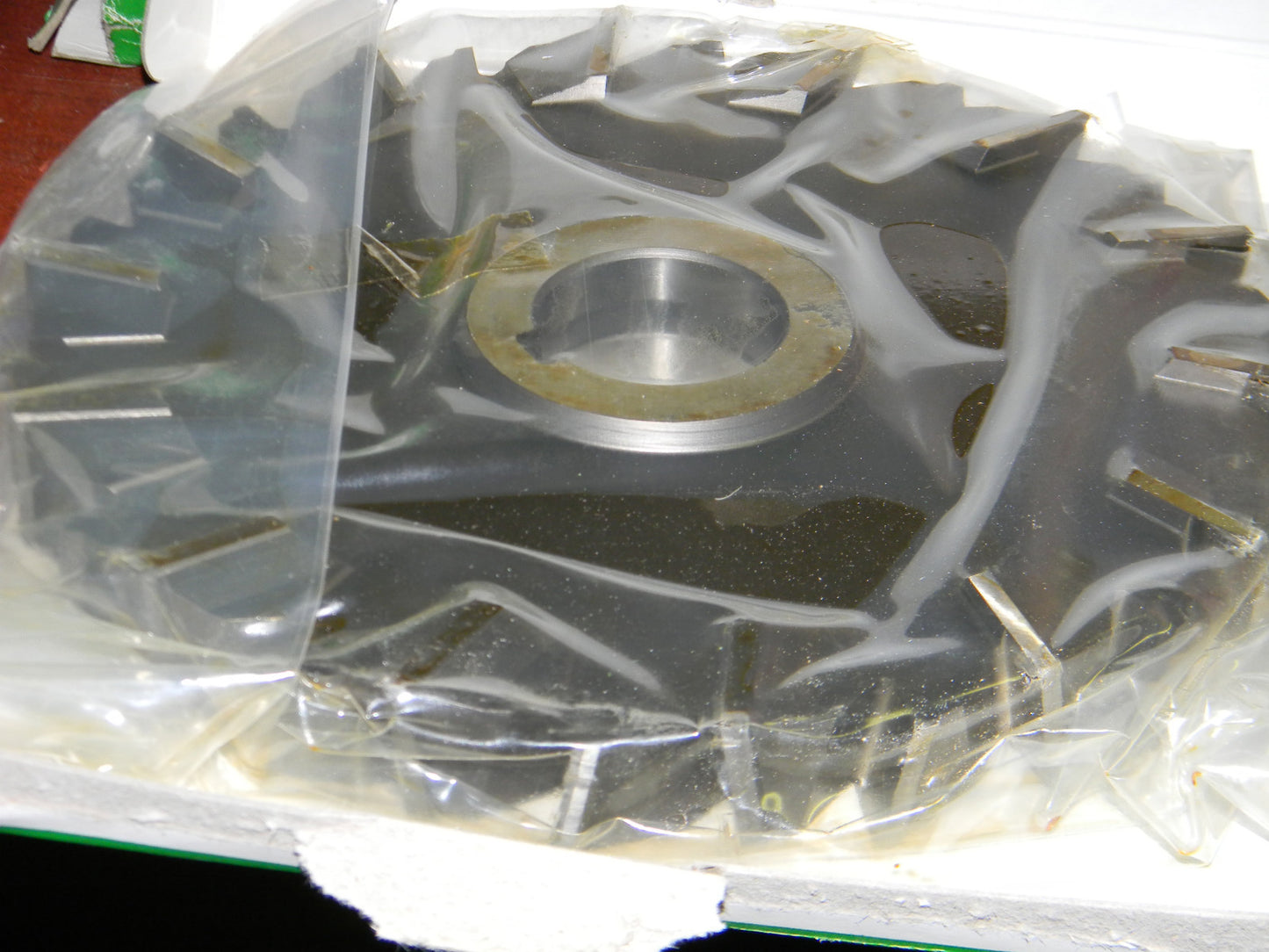 Precision Side Milling Cutter  8" x 1" x 1-1/2" HSS Staggered 28T 03038643