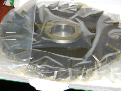 Precision Side Milling Cutter  8" x 1" x 1-1/2" HSS Staggered 28T 03038643