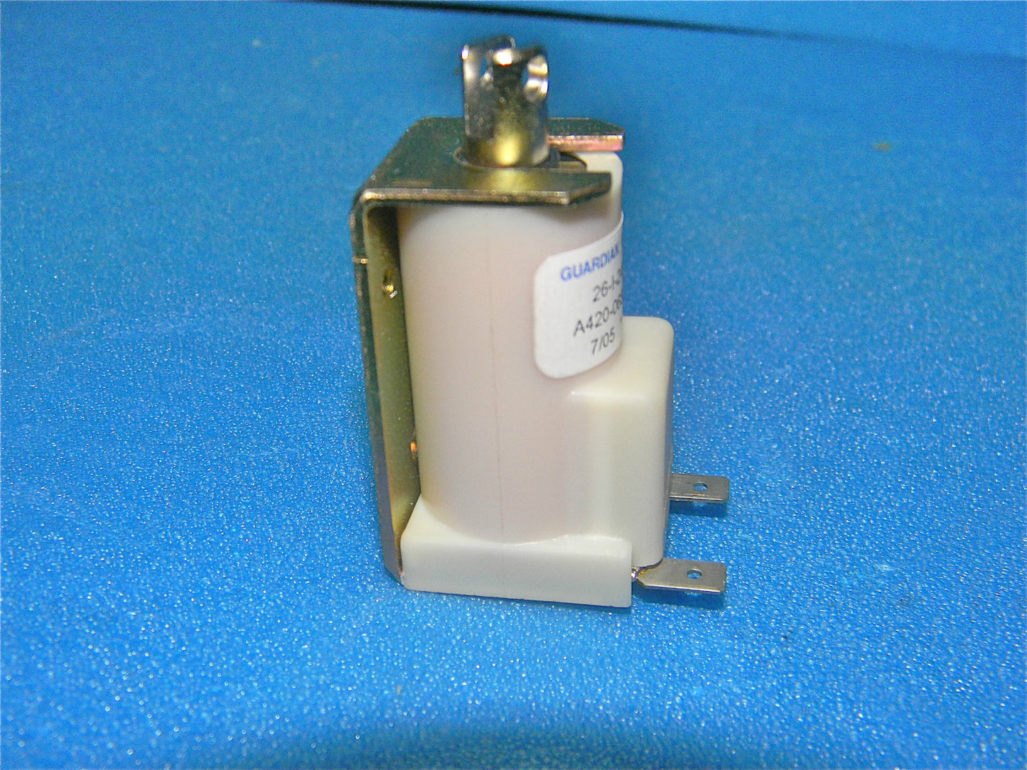 Guardian D Frame Electrical Solenoid 578 Milliamp QTY 2  26-1-24VDC