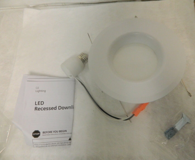 GE LED Retrofit Kit 8 Watts 700 Lumens Dimmable Box of 4 Kits 19888
