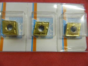 Carboloy Carbide Turning Inserts CNMG432-MR3 Grade CP20 Qty. 3