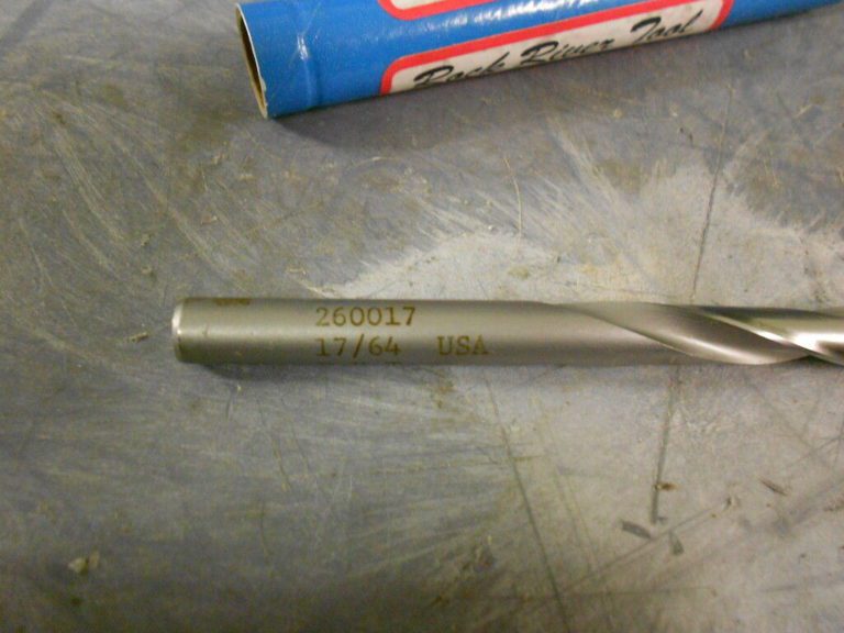 RRT #260017 17/64" x 2-15/16" x 4-1/4" 2F Carbide Tip Spiral Taper Jobber Drills