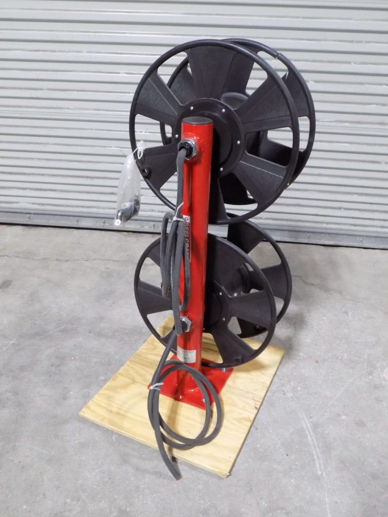 ReelCraft Dual Stacked Hand Crank Welding Cable Reel T-2464-0 Damaged