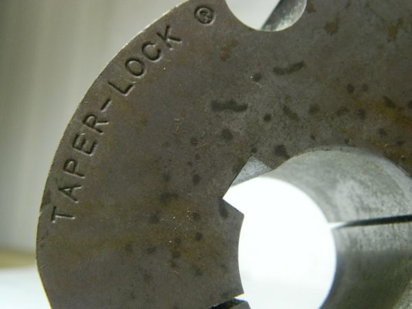Browning Tapered Lock Sprocket Bushing 2-9/16 Bore 5/8x1-1/4 Thread 3020X 2 9/16