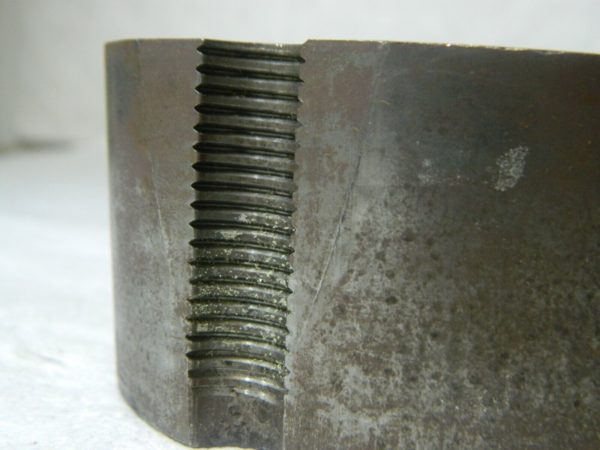 Browning Tapered Lock Sprocket Bushing 2-9/16 Bore 5/8x1-1/4 Thread 3020X 2 9/16
