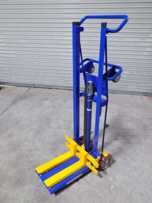 Vestil Hydraulic Lift Cart w/ 18" Forks 750 lb. Capacity HYDRA-4-AF-18
