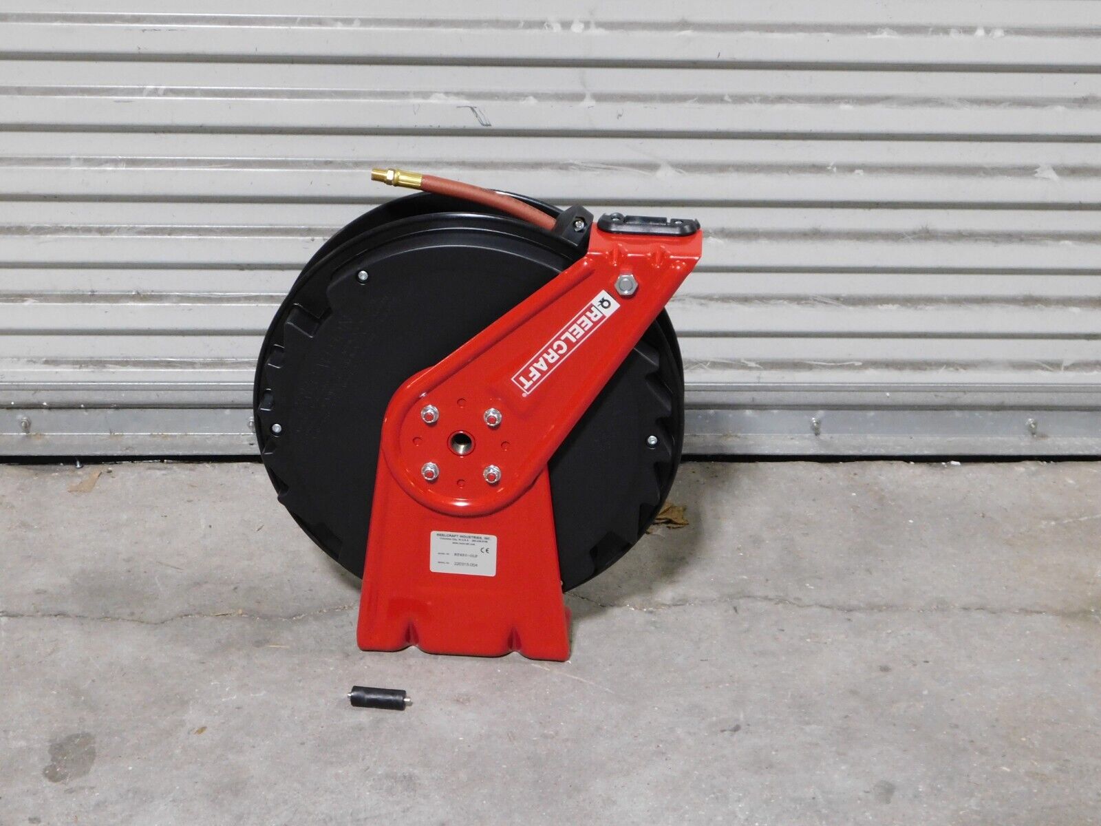 Reelcraft Spring Retractable Hose Reel 50 Ft X 3/8