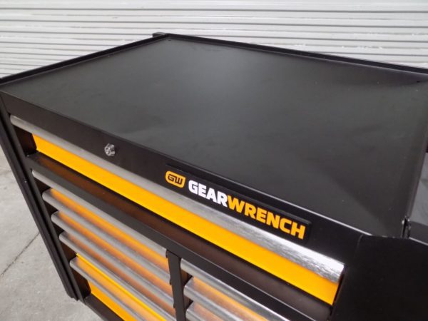GearWrench 83169 Tool Box Roller Cabinet 11 Drawer 45" x 25" x 21" Damaged