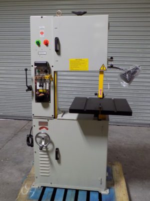 Vectrax Variable Speed Vertical Band Saw w/ Welder 18" Throat Capacity 220V 3PH