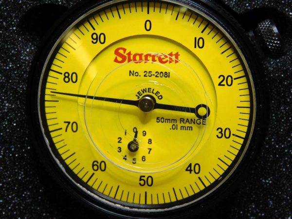 Starrett Yellow Dial Indicator 0 To 50mm Range x .375" Stem Diam 56225 25-2081J