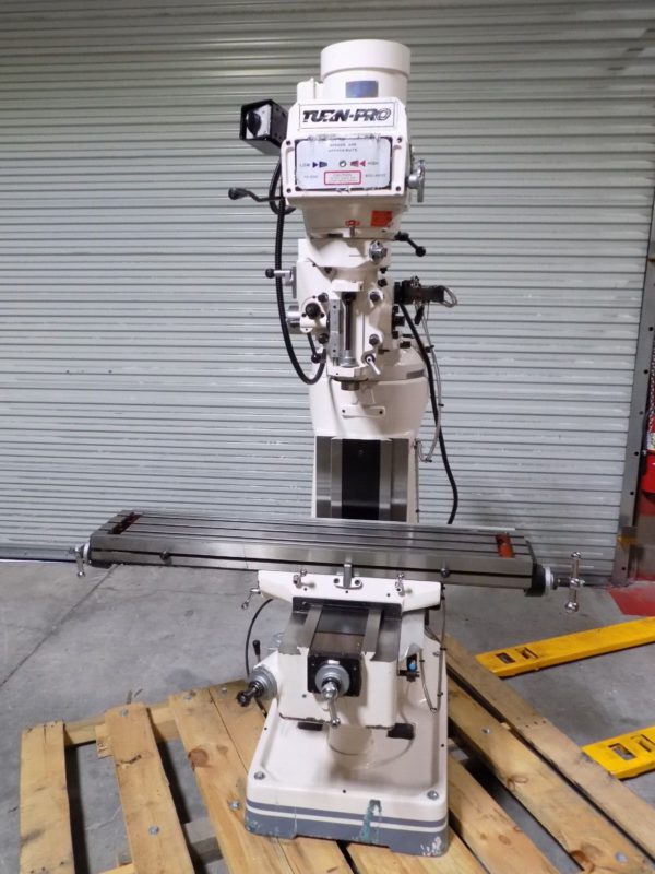 Turn Pro Variable Speed Knee Mill Machine 9" x 49" Table 3 HP 220v 3 Ph DAMAGED