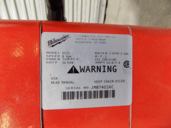 Milwaukee Electric Chain Hoist 2 Ton Capacity 1 HP 115/230v 9572 Defective