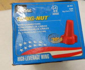 IDEAL 2, 18 to 4, 10 AWG, 100 pcs 600 Volt Wing Twist on Wire Connect 30-452