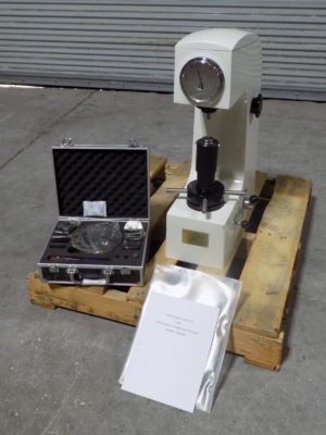 Rockwell Bench Top Hardness Tester A / B / C Scale HR-150A Damaged