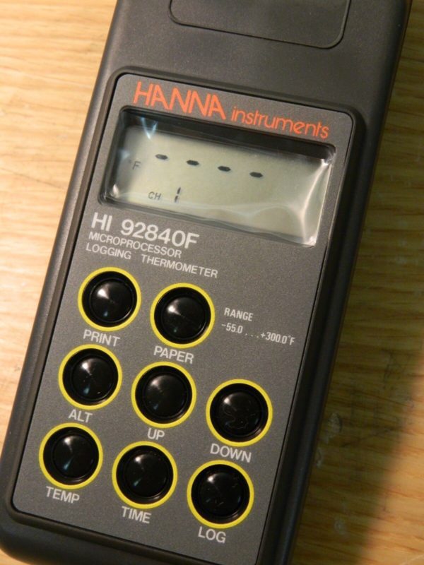 Hanna Portable Logging/Printing Thermometer HI 92840F
