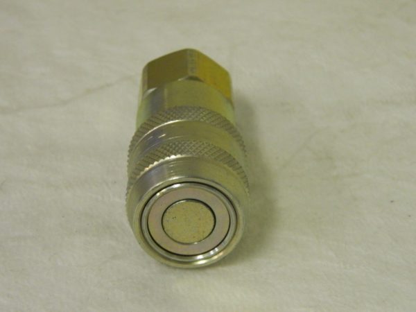 Parker Valved Hydraulic Hose Fitting Coupling 3/8" Steel 74C6-6F