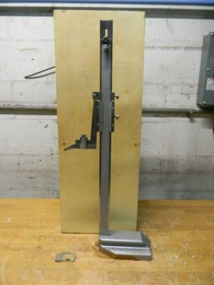 Professional Vernier Height Gage 0 to 18 in Range 0.0010 in Graduation 622-8518