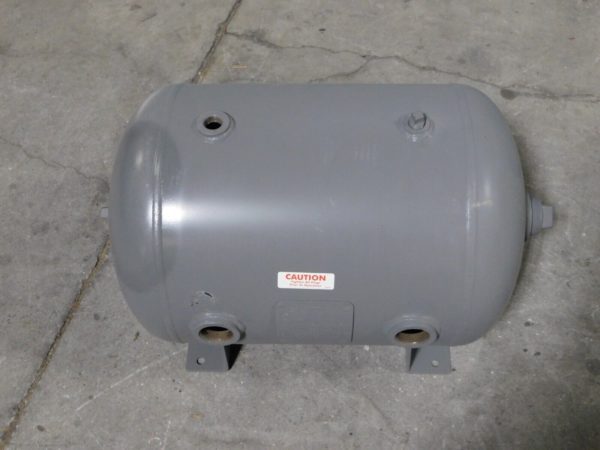 Manchester Compressed Air Tank & Receiver 19 Gal 200 Max psi 304942 DAMAGE