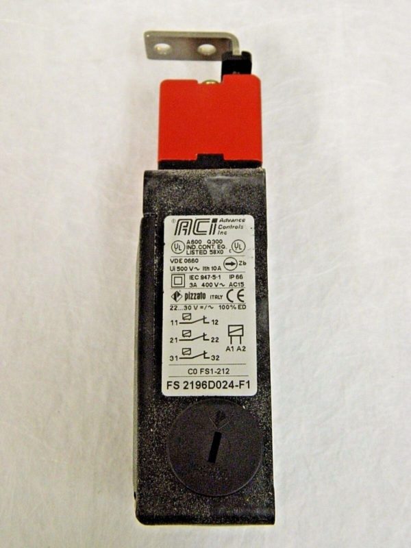 ACI Fused Safety Switch 10A 24-300VDC 250-600 VAC 3NC Contact 117844