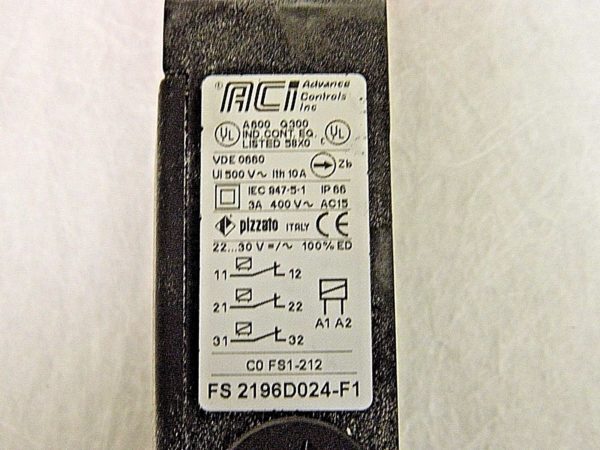 ACI Fused Safety Switch 10A 24-300VDC 250-600 VAC 3NC Contact 117844