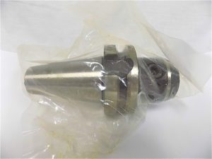 Accupro BT40 Taper Shank End Mill Holder 2.56” Projection 5/8” Hole Dia 582396